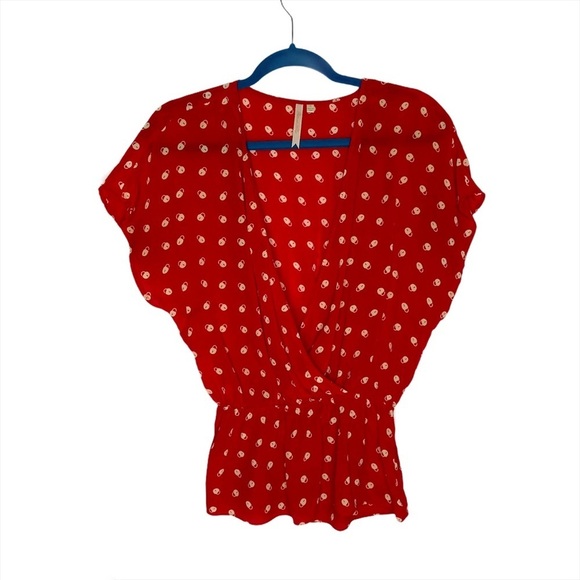 Petticoat Alley 100% Silk Cherry Red Lock Print Blouse - Picture 2 of 14